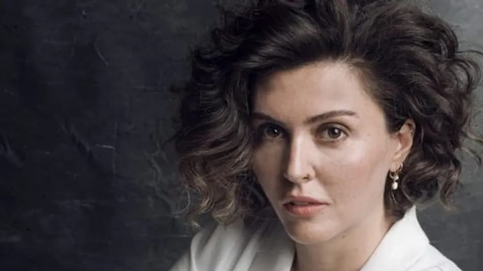 Aşk ve Taht Dizisinin Kadrosuna İdil Yener Dahil Oldu