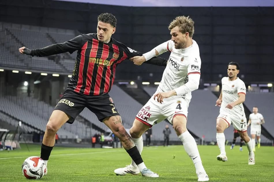 Süper Lig'de küme düşen iki takım belli oldu