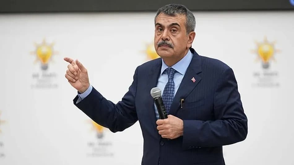 Yusuf Tekin açlık grevindeki öğretmenler için konuştu