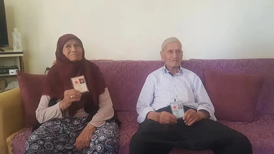 Gaziantepli asırlık çift uzun ömür sırlarını anlattı