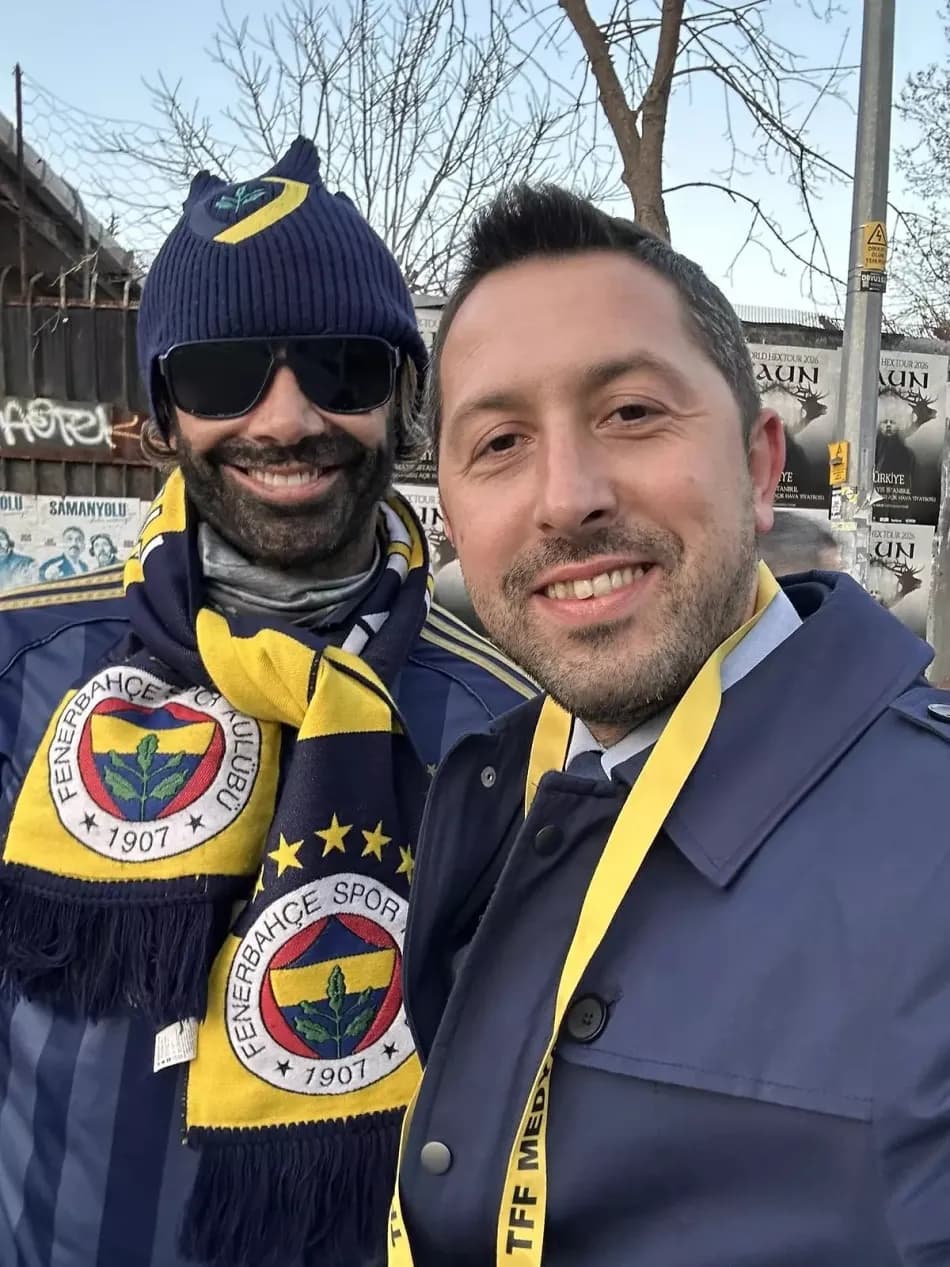 Diego Lugano, Fenerbahçe-Beşiktaş derbisini tribünden takip etti
