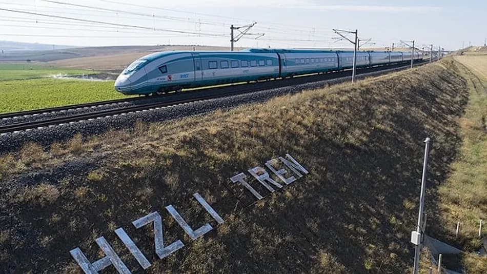 Hızlı tren ağına 16 şehir daha eklenecek: 2028 hedefi açıklandı