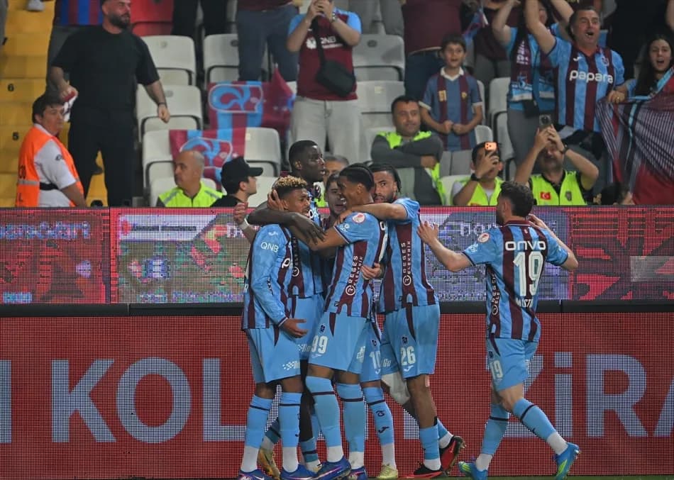 Trabzonspor, Konyaspor'u 2-1 yenerek Ziraat Türkiye Kupası'nı kazandı