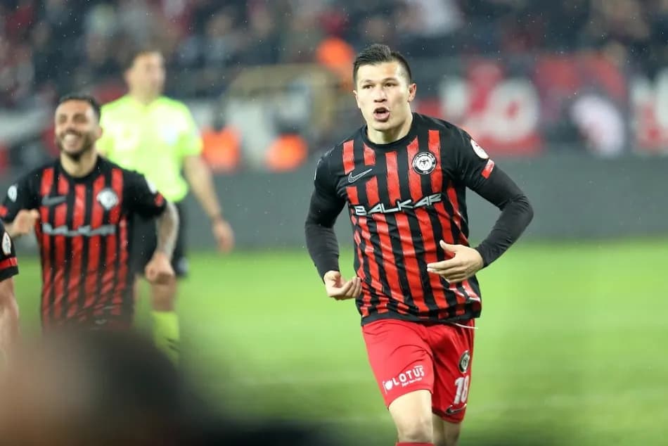 Çorum FK, Esenler Erokspor’u Yenerek Süper Lig’e Yükseldi