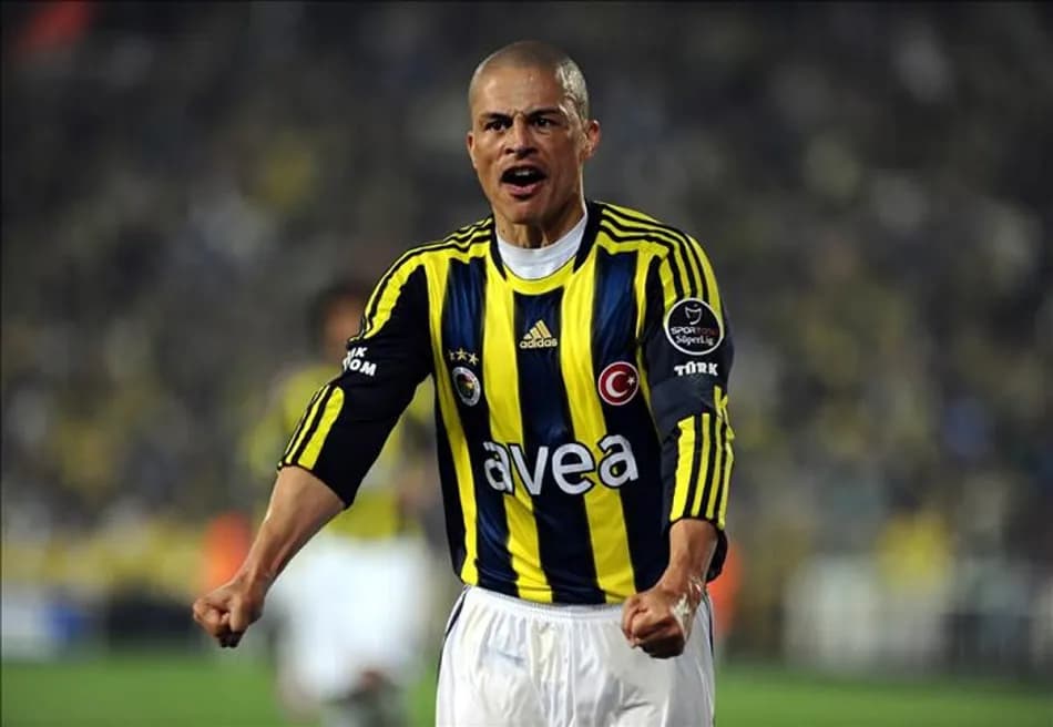 Alex de Souza'dan Aziz Yıldırım'a destek mesajı