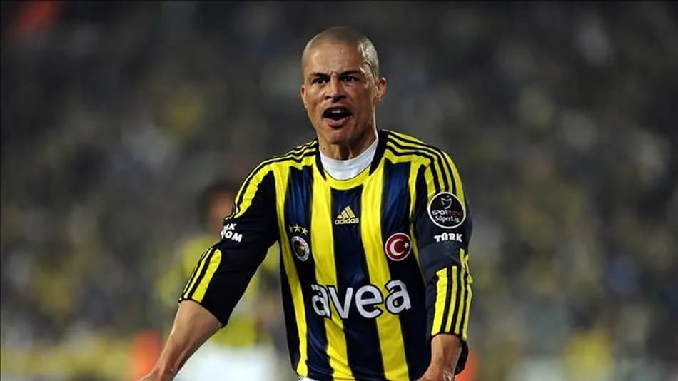 Alex de Souza'dan Aziz Yıldırım'a destek mesajı