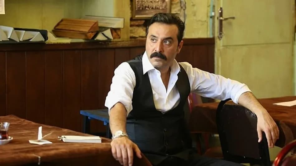A.B.İ. dizisine Mustafa Üstündağ transfer oldu