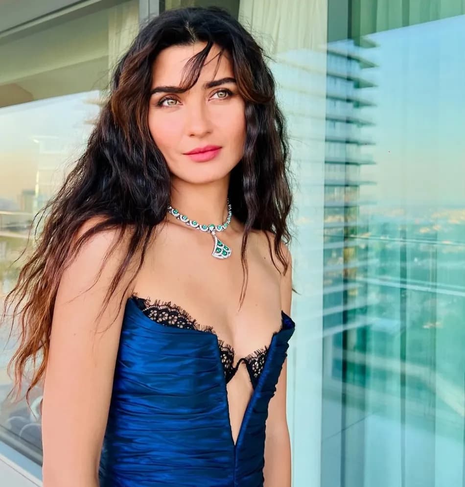 Tuba Büyüküstün hakkında yayılan görselin manipüle edildiği belirtildi