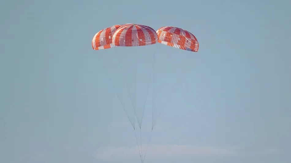 Artemis II mürettebatı 10 günlük görevin ardından Dünya'ya döndü