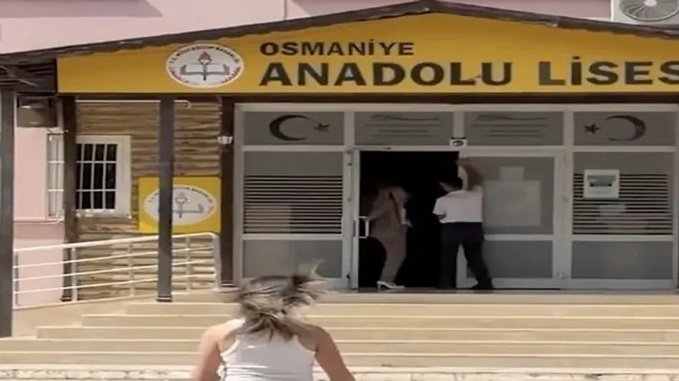 Osmaniye’de AYT’ye Alınmayan Rümeysa İşçi Tepki Gösterdi
