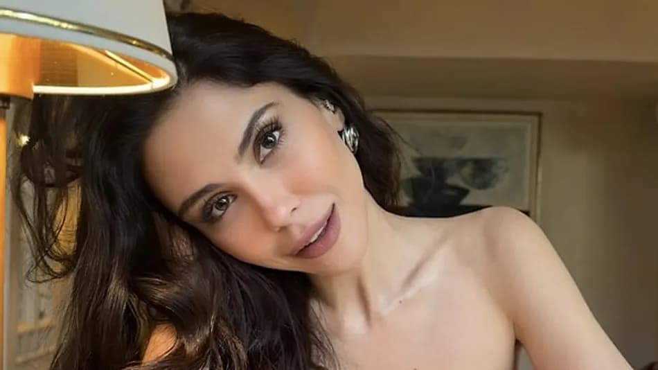 Dilara Aksüyek’in Son Hali Estetik İddialarıyla Gündem Oldu
