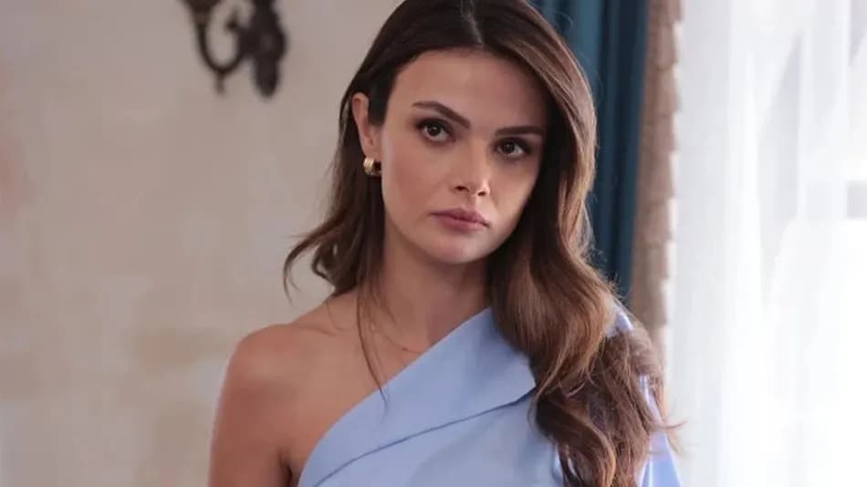 Sinem Ünsal hakkındaki gözaltı kararının ardından Uzak Şehir'in yeni bölümü için açıklama yapıldı