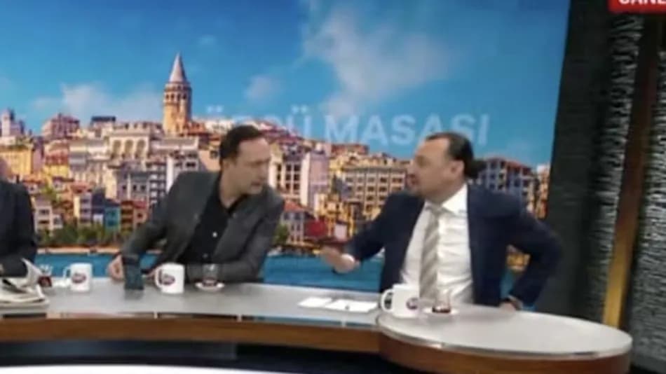 Selçuk Geçer ve Can Özçelik Sözcü TV Canlı Yayınında Tartıştı