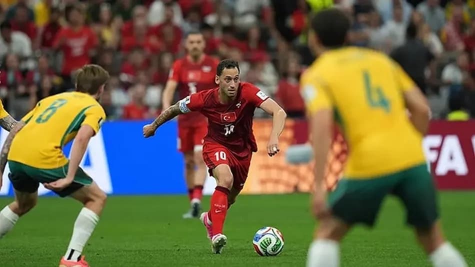 Hakan Çalhanoğlu’nun Eleştiriler Sonrası İletişimi Kestiği İddia Edildi