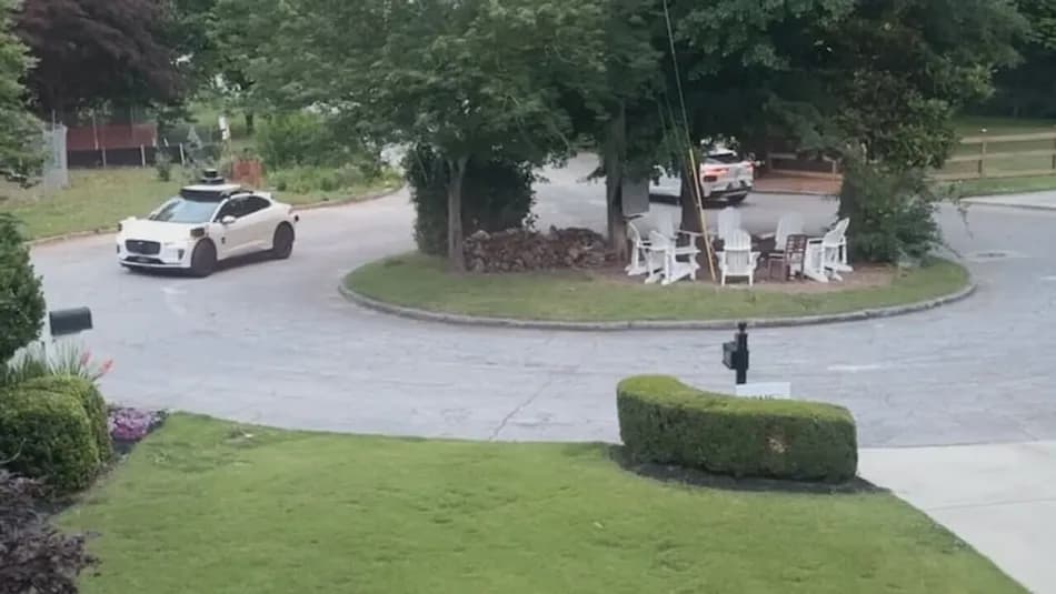 Atlanta’daki Mahallede Sürücüsüz Araç Yoğunluğu Tepki Çekti
