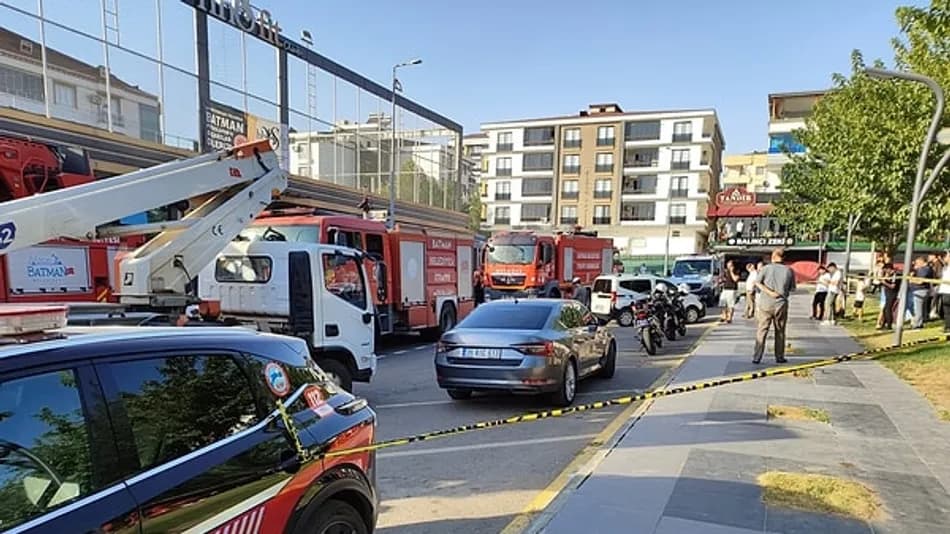 Batman'da Spor Salonunda Yangın: 2 Ölü, 10 Yaralı