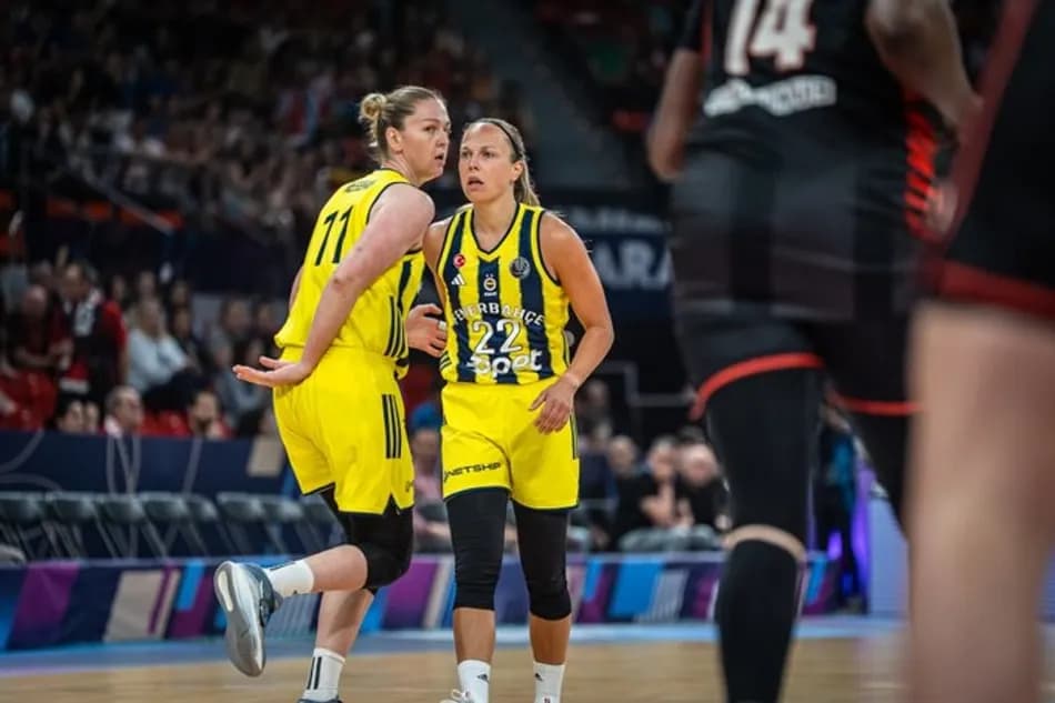 Kadınlar EuroLeague finalinde Türk derbisi: Fenerbahçe ile Galatasaray karşılaşacak