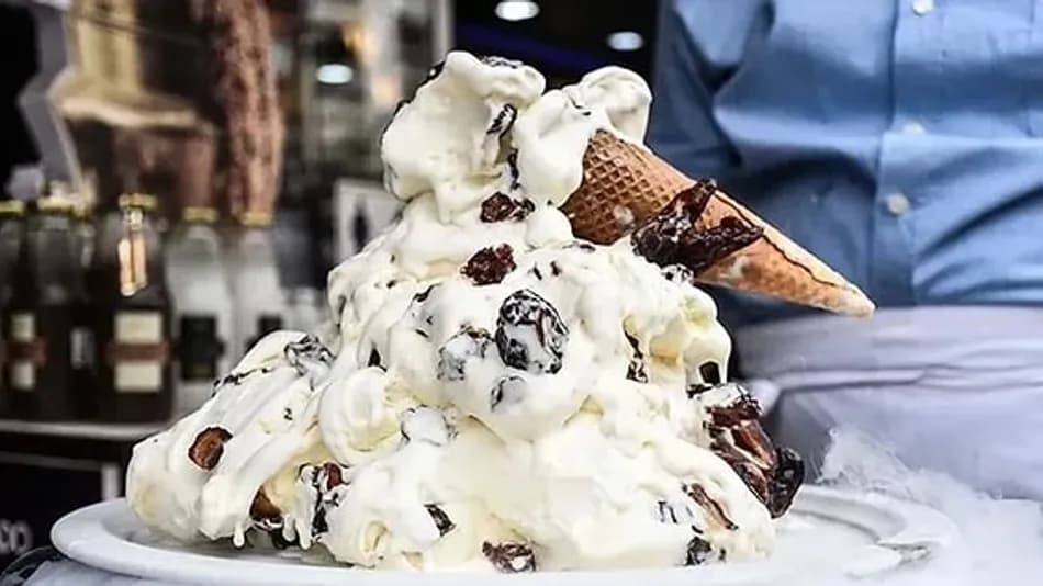 Bodrum’da 400 TL’lik dondurmaya Bakanlık cezası