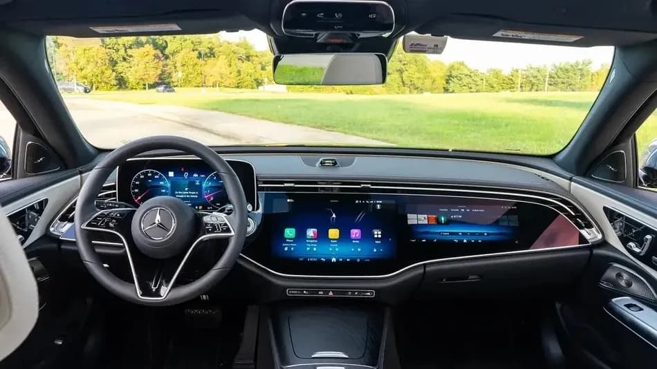 Mercedes-Benz, yazılım hatası nedeniyle 144 bin aracı geri çağırıyor