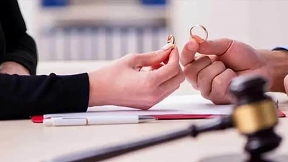 Yargıtay’dan 43 Yıllık Evlilikte Kusur ve Tazminat Kararı