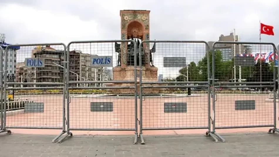 İstanbul Valiliği 1 Mayıs İçin Yol Kapatma ve Ulaşım Tedbirlerini Duyurdu
