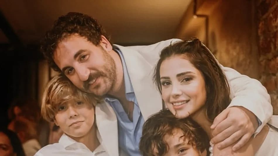 Deniz Bağdaş ve Aksel Gürel evlendi
