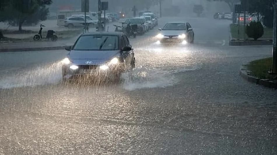 Meteoroloji'den 10 il için sarı kodlu sağanak uyarısı