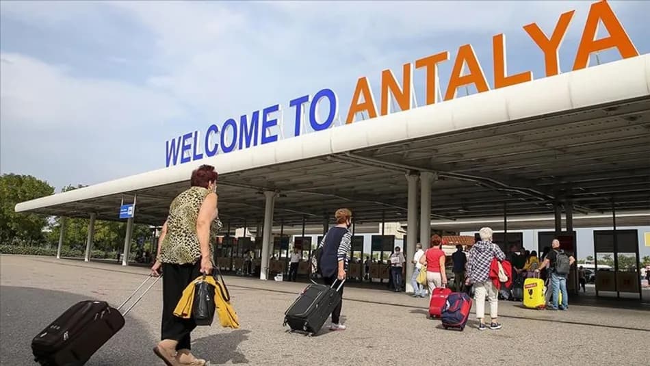 Antalya Havalimanı’nda Advanced ATC Tower sistemi devreye alındı