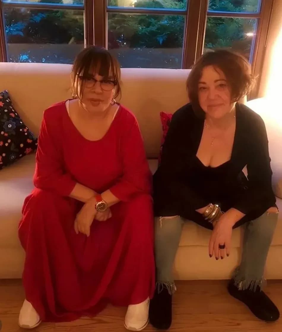 Nazan Öncel ile Sezen Aksu gerilimine Demet Akalın da katıldı