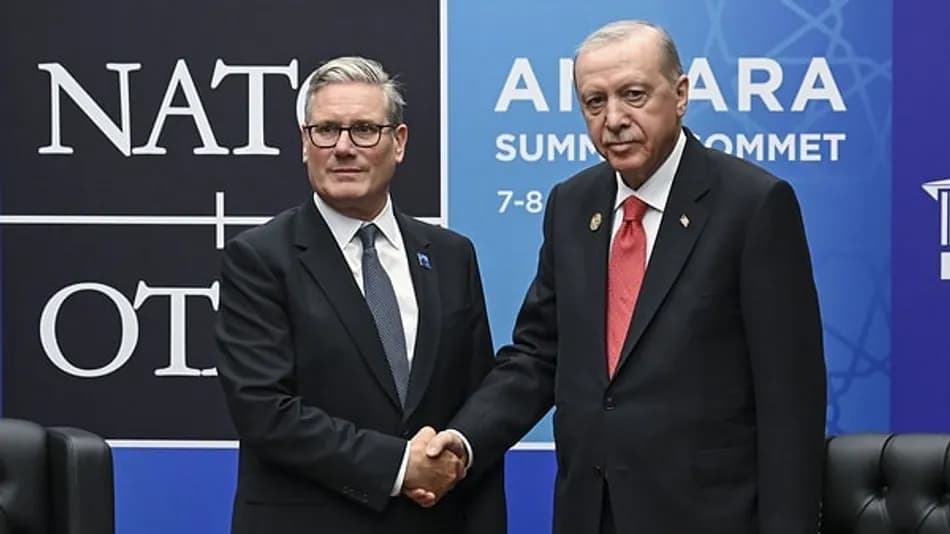 Erdoğan’ın NATO liderlerine silah hediyesi gündem oldu