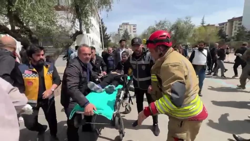 Kahramanmaraş’ta ortaokul çevresinde silah sesleri ihbarı
