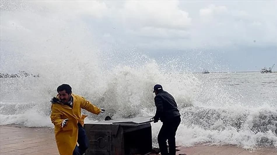 İstanbul için kuvvetli poyraz uyarısı: AKOM ve Orhan Şen açıkladı