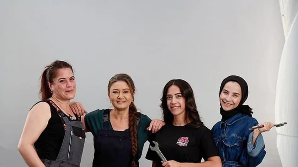 Nurgül Yeşilçay Ömür Usta için sanayiye girdi