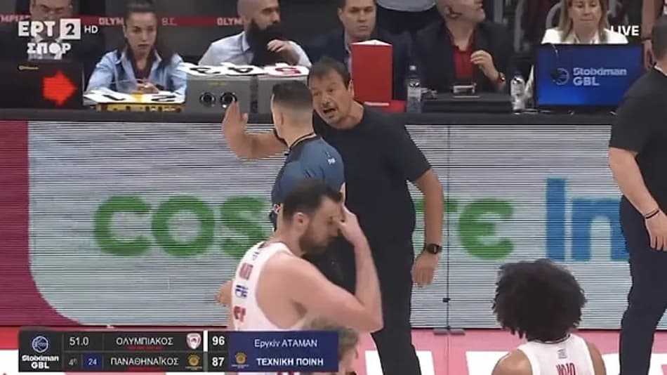 Ergin Ataman Olympiakos-Panathinaikos Finalinde Diskalifiye Edildi