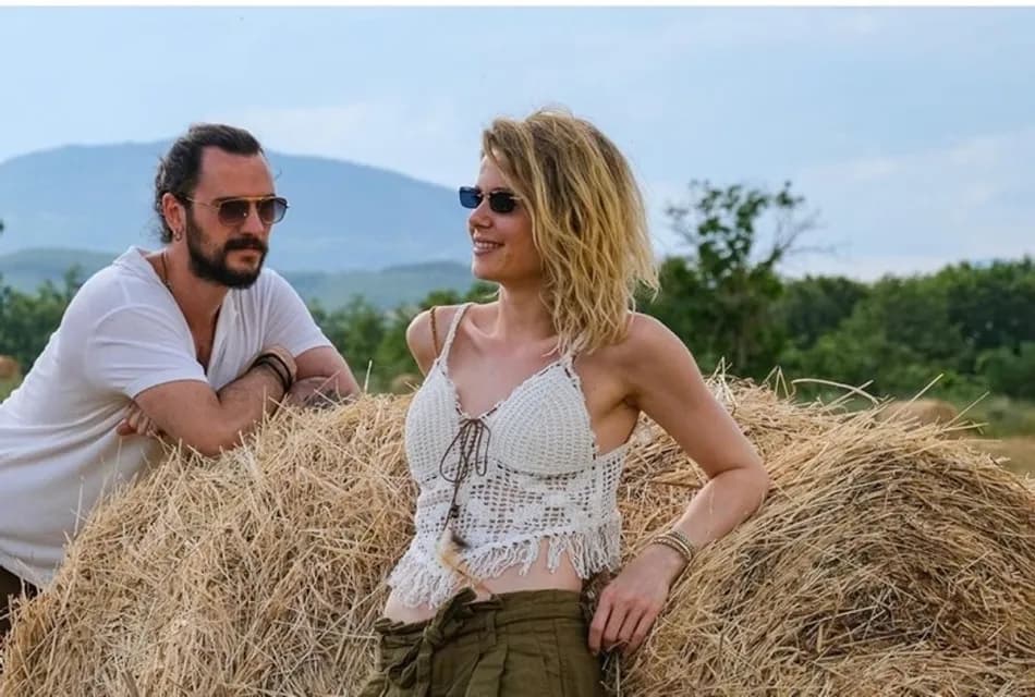 Burcu Biricik'in kızı Luna'nın annesine benzerliği dikkat çekti