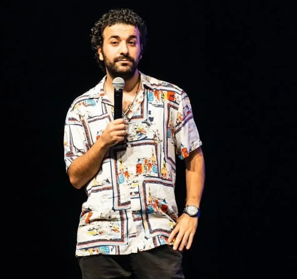 Hasan Can Kaya, Nişan ve Saat İddialarını Yalanladı