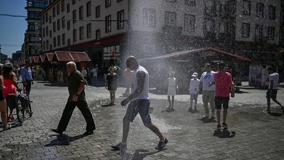 Avrupa'da sıcak hava dalgası: 1300'den fazla can kaybı