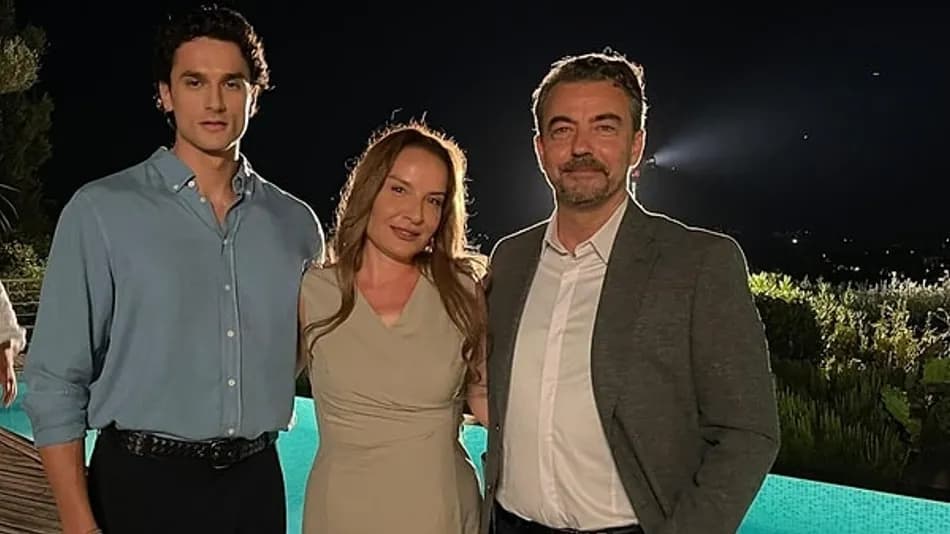 Daha 17 Dizisine Ebru Emre ve Boğaçhan Kutal Katıldı