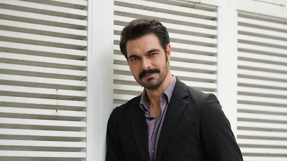Aşk ve Taht dizisinin kadrosuna Halil İbrahim Ceyhan katıldı