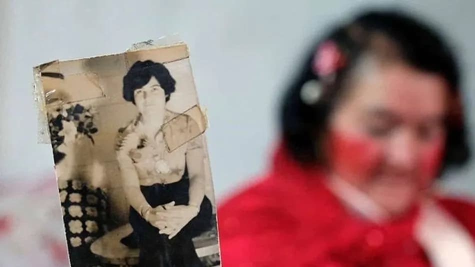 Konya’nın Kırmızılı Kadını Sultan Özcan hayatını kaybetti