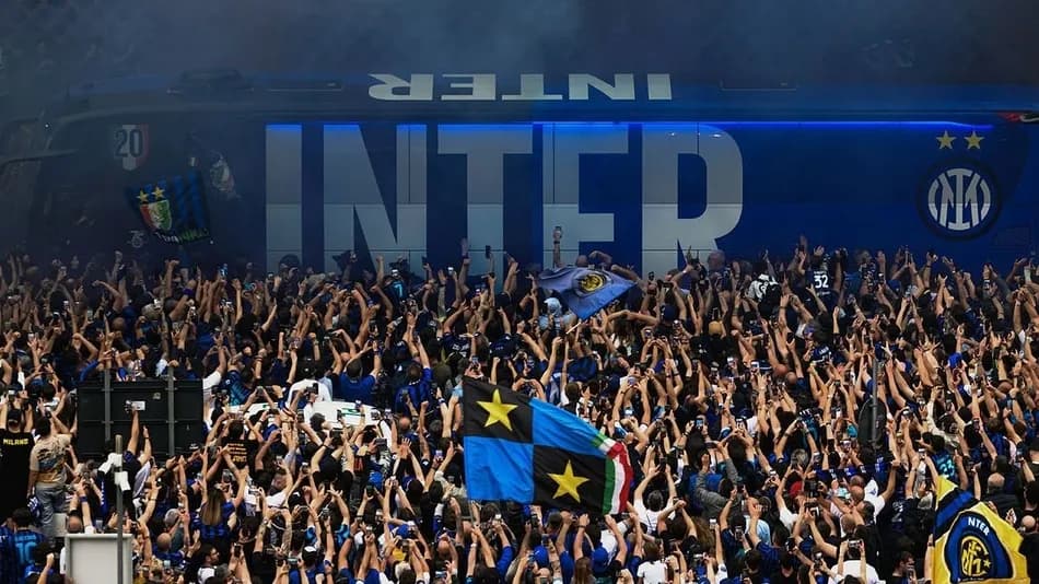 Inter, Serie A’da bitime 3 hafta kala şampiyon oldu