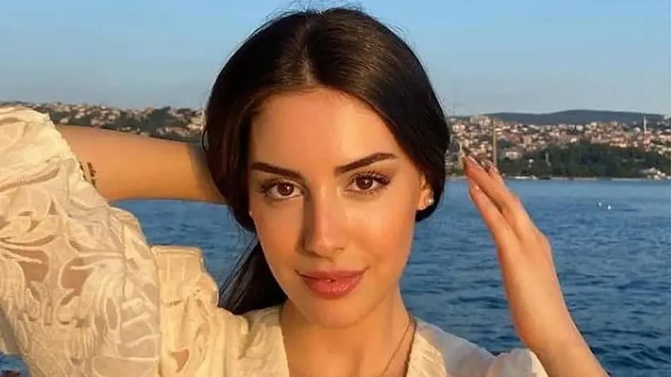 Selin Türkmen, sosyal medyada öne çıkan fotoğrafıyla ilgili açıklama yaptı