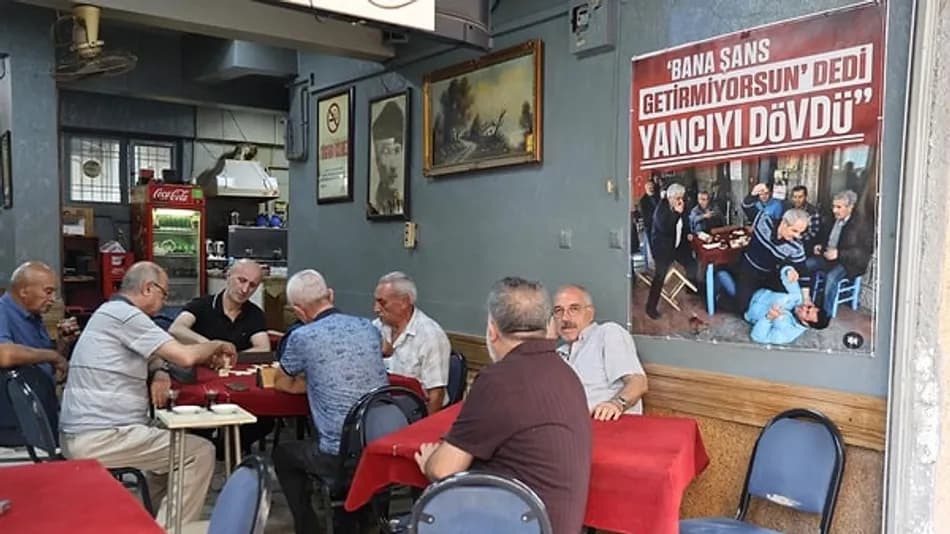 Elazığ’da Kahvehanede Yancılar İçin Ayrı Masa Dönemi