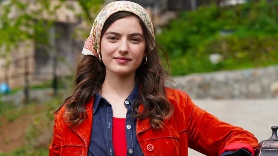 Ava Yaman, ilk başrolü için 'Dokunmadan Aşk' filmiyle anlaştı