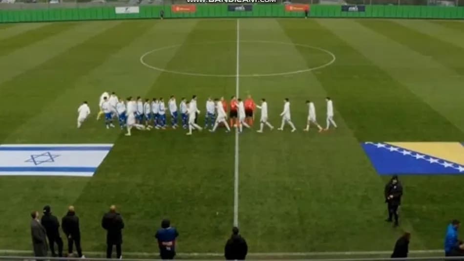 Bosna-Hersek U21 oyuncularından İsrail maçında seremoni protestosu