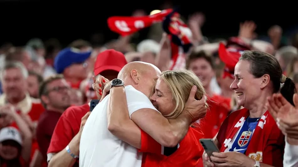 Ståle Solbakken’in eşini öpmesinin duygusal hikayesi