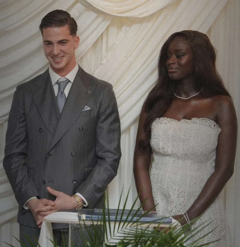 Bertuğ Özgür Yıldırım, Oriana Correia Gomis ile evlendi