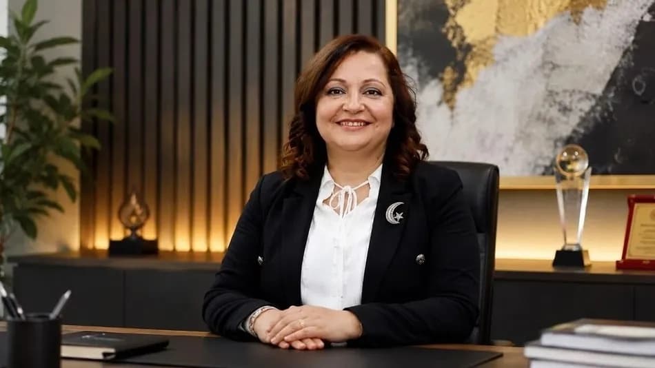 Burcu Köksal, CHP'den istifa ederek AK Parti'ye katılacağını açıkladı