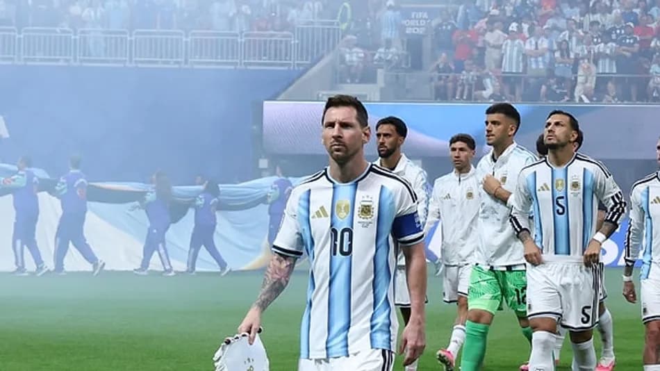 Arjantin Mısır’ı eledi, Zorlu Center’da Messi tezahüratı