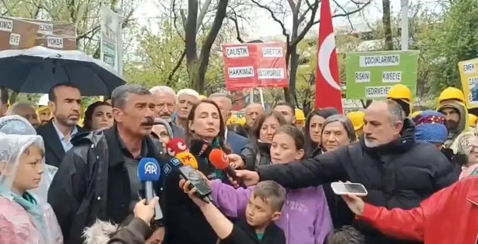 Doruk Madencilik işçilerinin Ankara’daki eylemine çocuklarından destek geldi